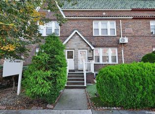 4528 215th Pl, Bayside, NY 11361