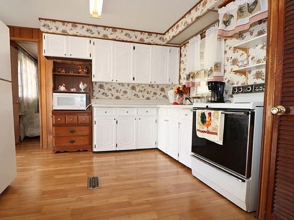 2nd image of 1250 Seagull Dr