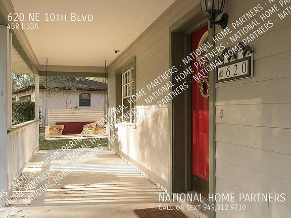 3rd image of 620 NE 10th Blvd