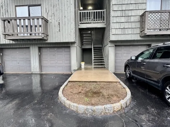 509 Spruce Hills Dr, Glen Gardner Boro, NJ 08826