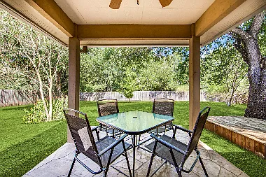 9035 Wellesley Manor Dr — Photo 3