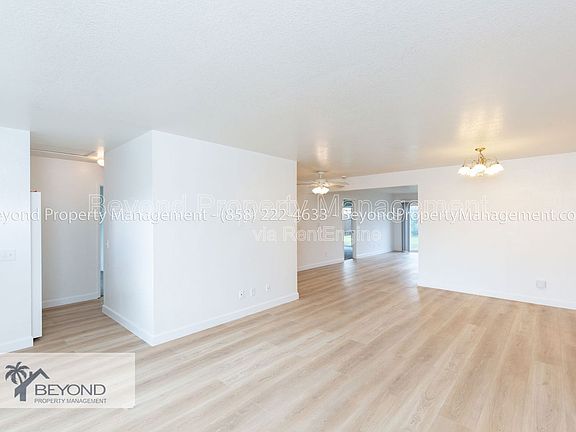 5th image of 8740 Flanders Dr