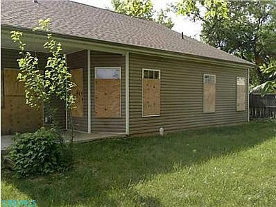 2nd image of 2820 Sunbury Rd