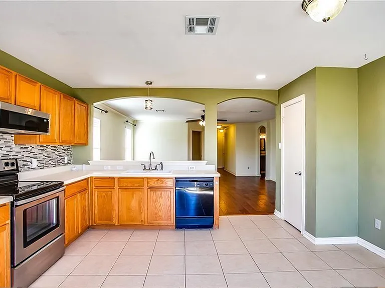 122 Quail Hollow Dr — Photo 13