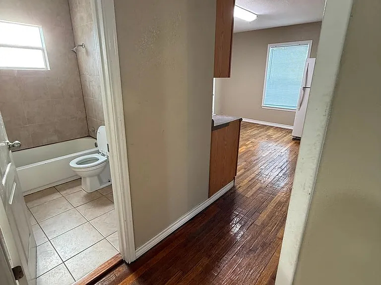 784 Samuels St — Photo 10