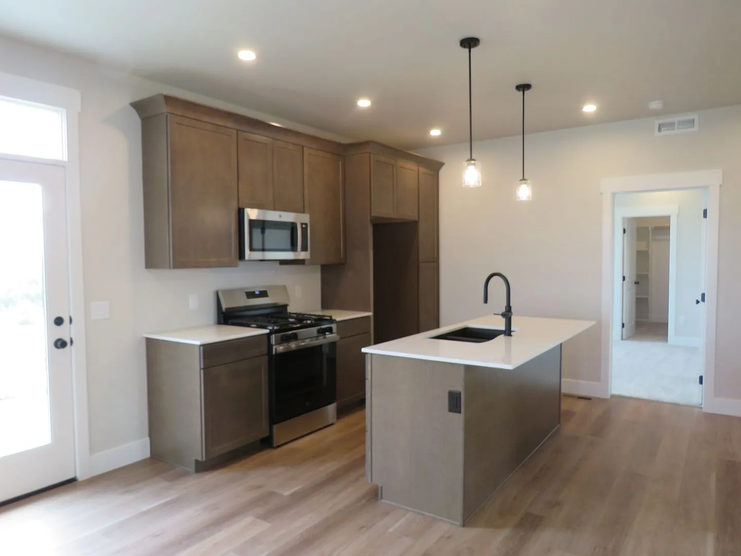 3 Bedroom 2 Bathroom New Construction On The West End! — Photo 2