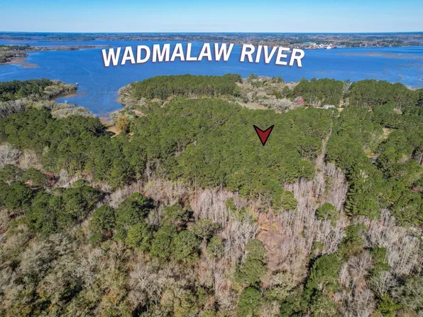 30A Admiral Blake Ln, Wadmalaw Island, SC 29487