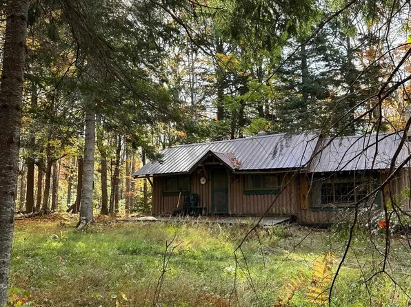 1974 Ponozzo Rd, Iron River, MI 49935