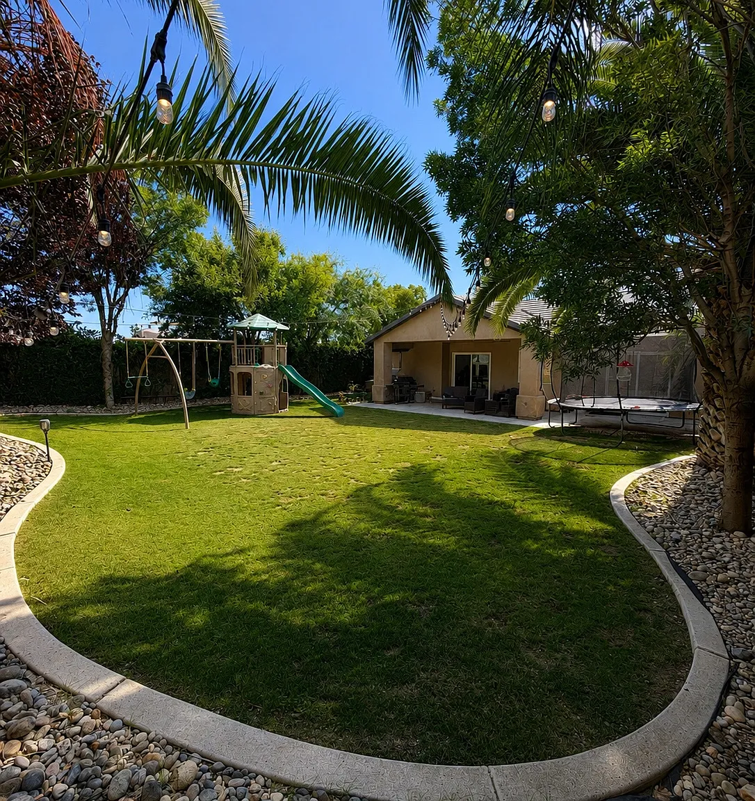 4 bed, 1673 sqft, $2,695 — Photo 2