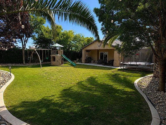 2nd image of 5112 Trinidad Lake Way