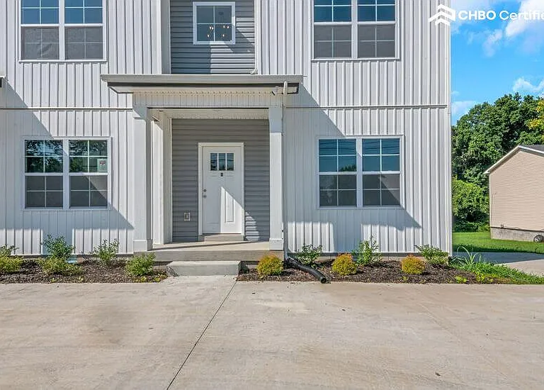 616 Lafayette Rd — Photo 26