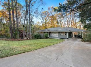 2670 Eastwood Dr, Decatur, GA 30032