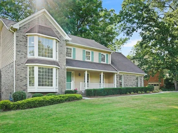 6287 Rosecommon Dr, Peachtree Corners, GA 30092
