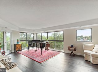 1040 Deer Ridge Dr UNIT 300, Baltimore, MD 21210