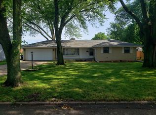 4212 Brendenwood Rd, Rockford, IL 61107