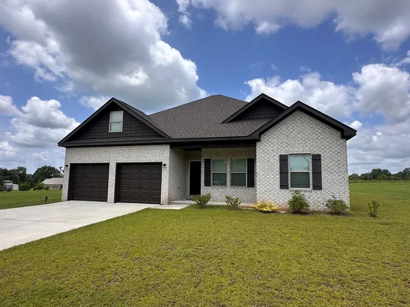 4208 S County Road 49, Slocomb, AL 36375