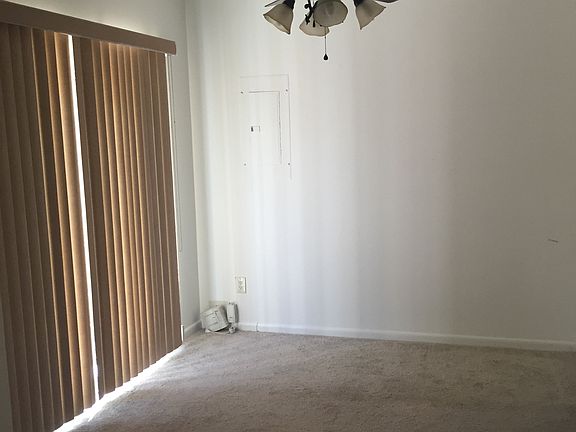 Dining Room/ Patio Door