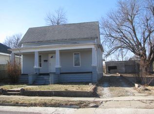 600 9th St, Monett, MO 65708