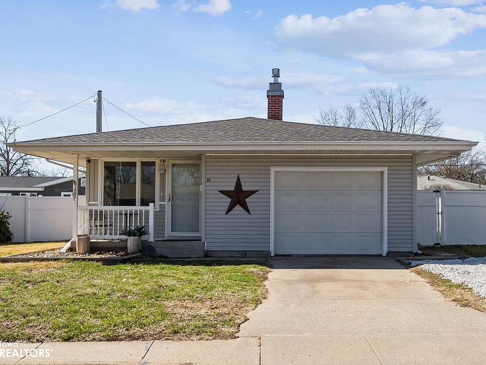 1st image of 23 Oak Dr