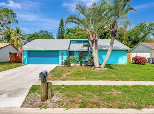 9335 Longmeadow Cir, Boynton Beach, FL 33436
