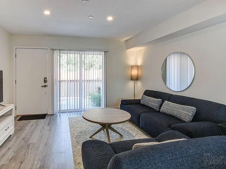 Now Leasing! Brand New Townhome Apartments in Vista — Photo 18