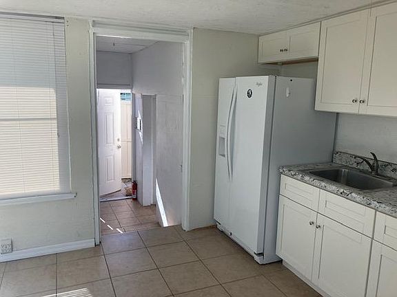5th image of 2067 S Peninsula Dr #2