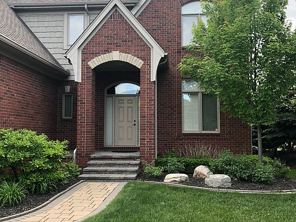 5th image of 48973 Austrian Pine Dr