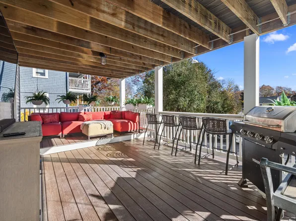 11 Hillview Ave #1, Roslindale, MA 02131