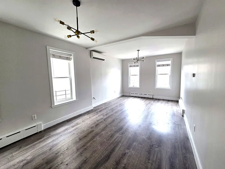 24-24 35th St #1D — Photo 5