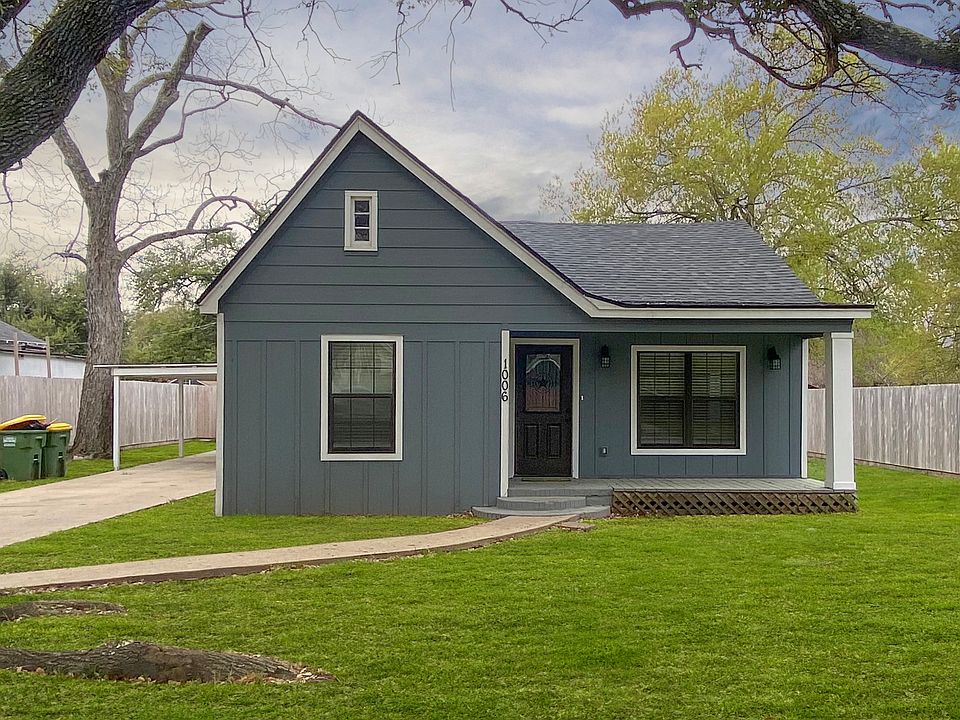 1006 Cedar St, Hearne, TX 77859 Zillow