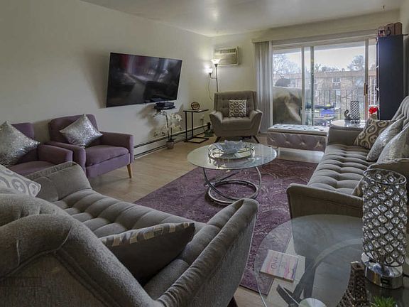 2nd image of 730 Hill Dr #9-307