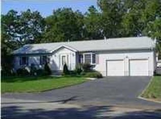825 3rd Ave, Toms River, NJ