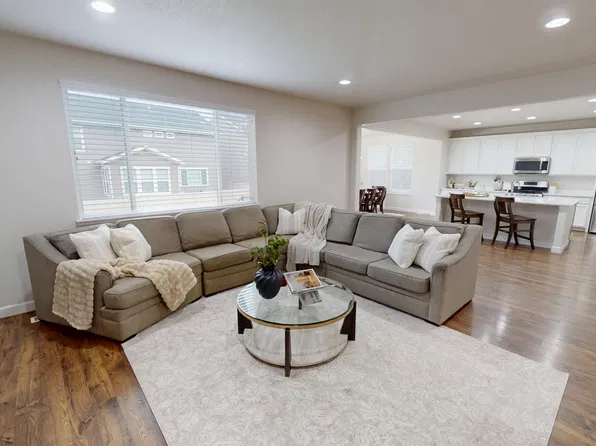 12033 S Window Arch Ln W, Herriman, UT 84096
