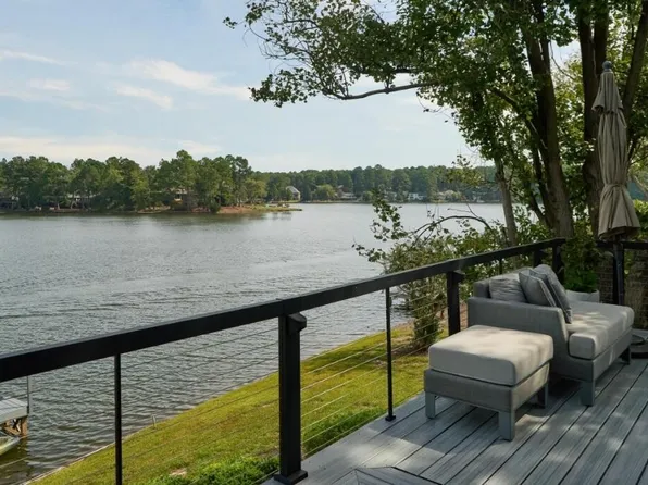 4 Westlake Pointe Drive, Pinehurst, NC 28374