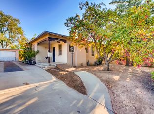514 Calle Lucero, Santa Fe, NM 87505