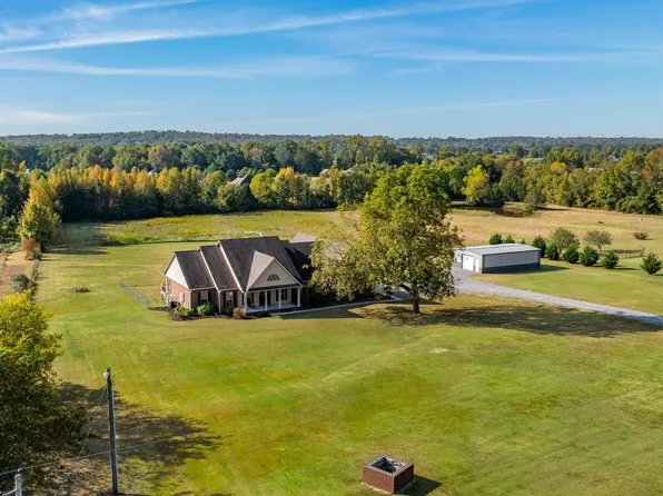 135 Ridge Dr, Greenbrier, AR 72058