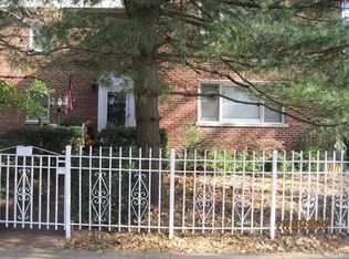 1316 Hollywood Ave, Bronx, NY 10461