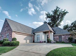 139 Martinique Dr, Madison, MS 39110