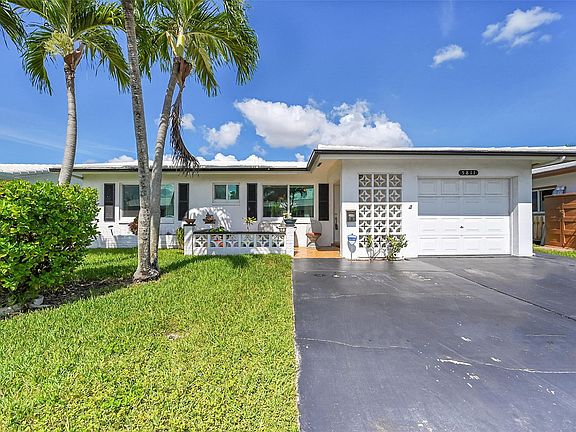 4th image of 5811 NW 84th Avenue