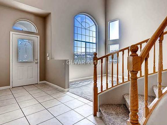 3rd image of 5113 Tropical Rain St