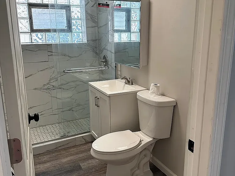 5322 S 72nd Ct #1 — Photo 5