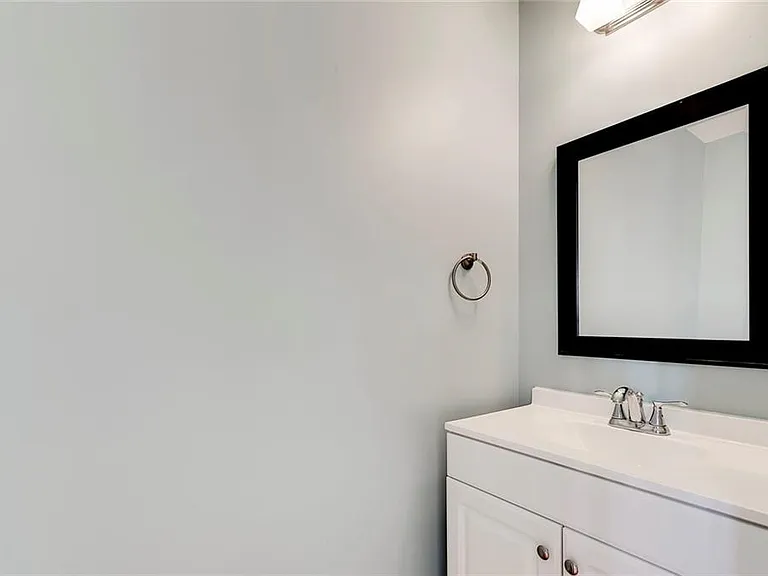 9972 Parkshore Dr — Photo 28