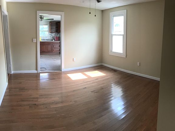 3rd image of 25 Bohac St