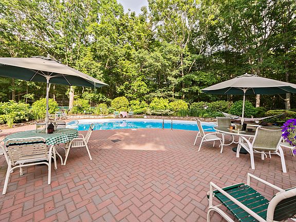 In Ground Pool