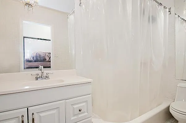 Sold by Temple Morrow LLC | media 9