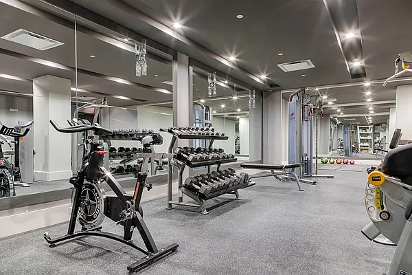 Rented by Zjama Realty Corp | media 11