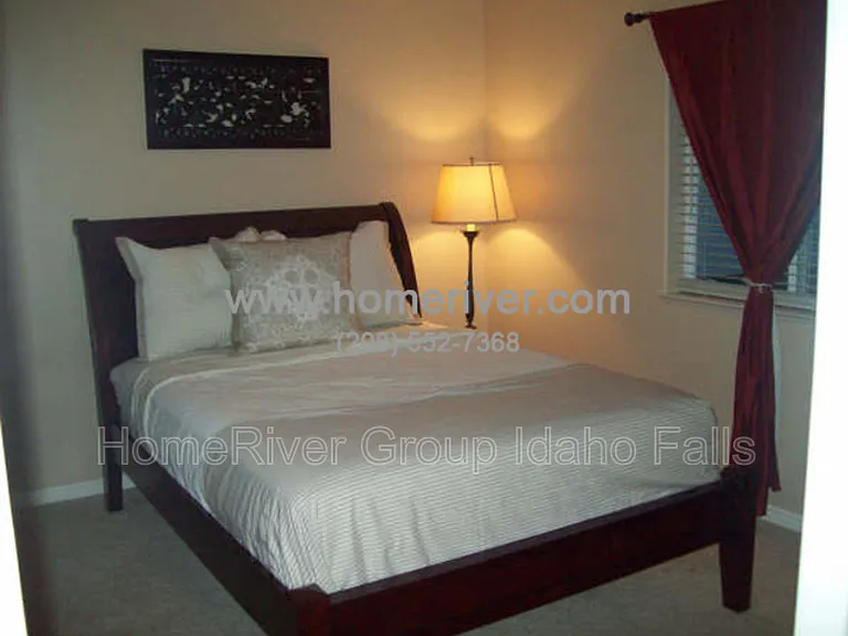 3851 John Adams Pkwy — Photo 6