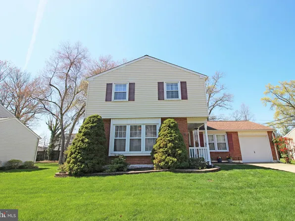 3419 N Rockfield Dr, Wilmington, DE 19810