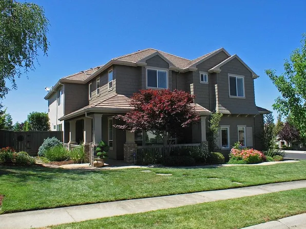 11351 Foxtail Ct, Auburn, CA 95602