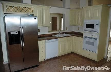 4th image of 5322 Auburn Way